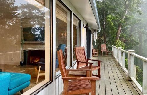 Rosario House | Waterview, Bright Home Close To Town, Moran Park