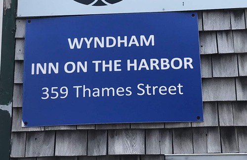 Yachting Village Condo | Waterview Condo 1 Bdrm NEWPORT