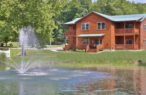 Millersburg Hotel | Waterview Lodge by Amish Country Lodging