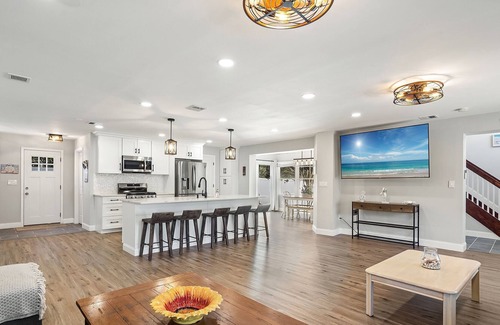 Point Pleasant House | Waterview Point Pleasant Stunner!