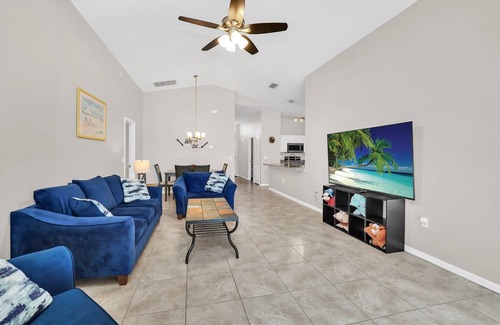 Clear Creek House | Waterview Villa with Private Pool/Spa - Free Pool/Spa Heat for a Limited Time!