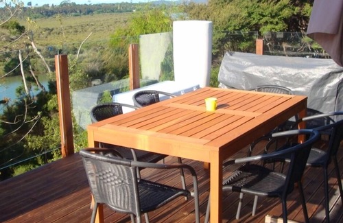Haruru House | Waterviews and relaxation