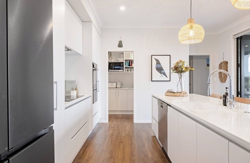 Papamoa Beach House | Waterway Coastal Beach Retreat!