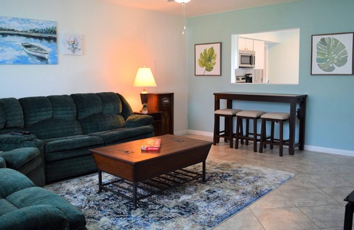 Placid Lakes House | Waterway Inn - canal access to Lake June in Winter!