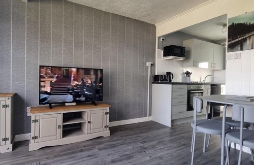 Bont Newydd Resort | Watkin - Snowdon Cabins - cozy chalet - Glan Gwna, Caernarfon