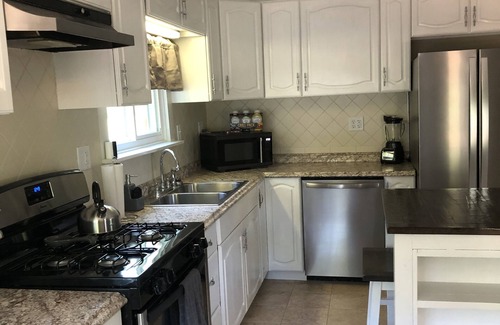 Town of Reading House | Watkins Glen Wine Trail Homestead