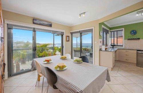 Port Macquarie Apartment | Watonga Rocks - couples retreat
