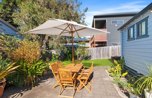 Moruya Heads House | Wattlebird Cottage a gorgeous cottage near the ocean