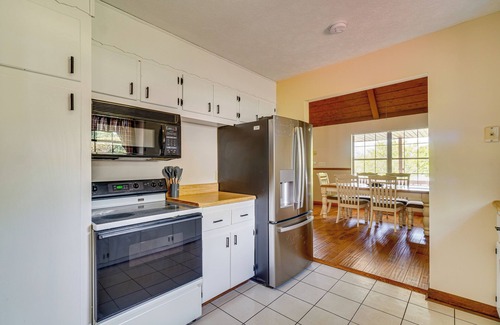 Spring City House | Watts Bar Lake House: Boat & Fish On-Site!