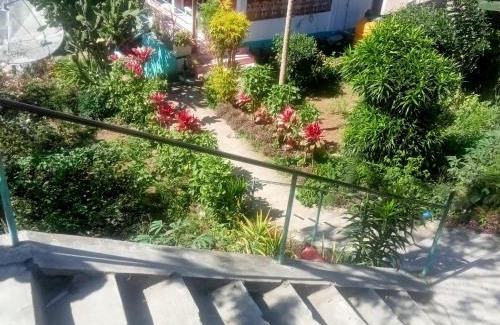 Moni Apartment | WATUGANA BUNGALOW KELIMUTU