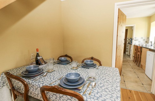 Brecon Cottage | WAUN YSCIR, pet friendly, with hot tub in Brecon