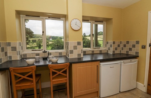 Brecon Cottage | WAUN YSCIR, pet friendly, with hot tub in Brecon