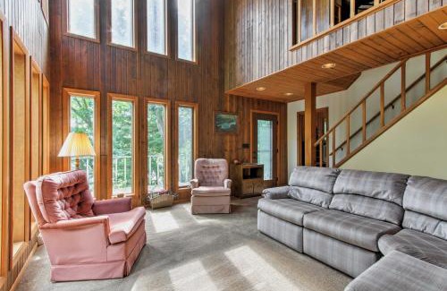 Pine River House | Waupaca Lakefront Home with Pool Table and Dock!