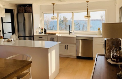 Waupoos House | Waupoos Beach House