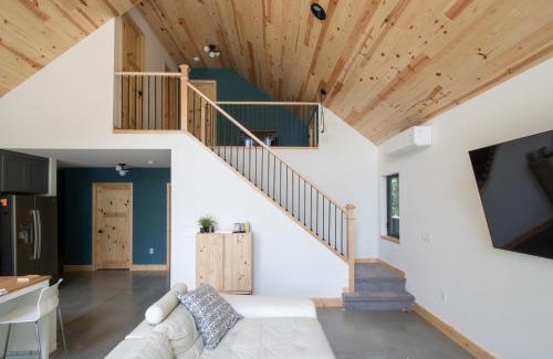 Wausau House | Wausau Chalet