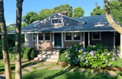 Wauwinet House | Wauwinet Beach Cottage