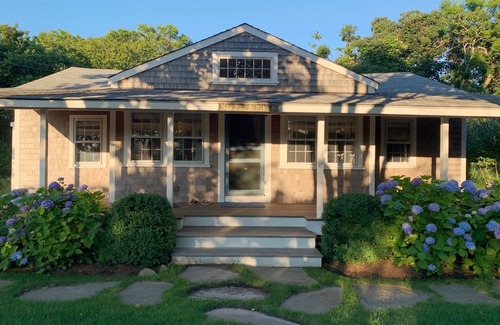 Wauwinet House | Wauwinet Beach Cottage