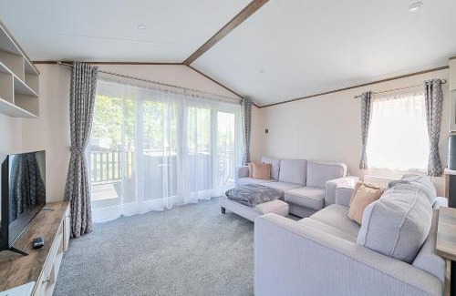 Hayling Island House | Wave Whisperers - Hayling Island