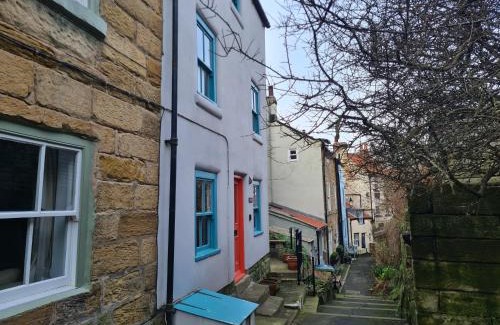 Staithes House | Wavelet Cottage - a Staithes gem