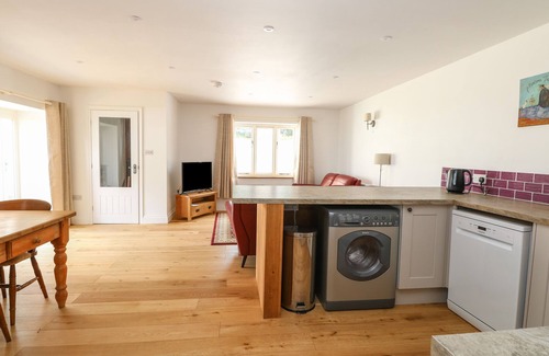 Burgh Castle Cottage | Waveney View Cottage