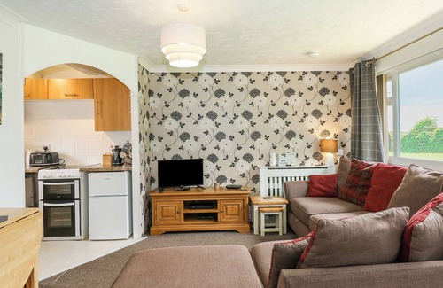 Hopton Cottage | Waveney View