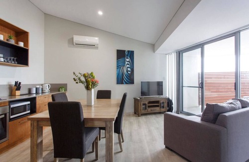 Beckenham Apartment | Waverley apartment C-one bedroom, wifi available