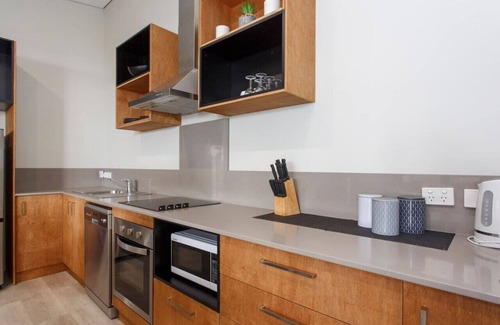 Beckenham Apartment | Waverley apartment C-one bedroom, wifi available