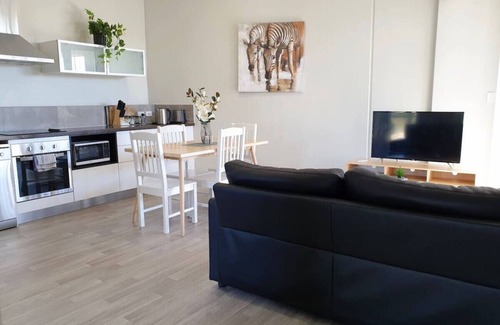 Beckenham Apartment | Waverley apartment E-one bedroom, wifi available