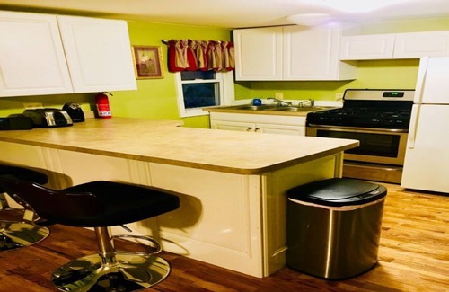Waverly House | Waverly 3 Bedroom Unit