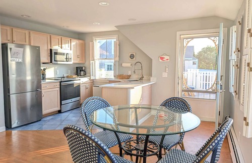 Block Island Apartment | Waverly Suite 3 on the Beach