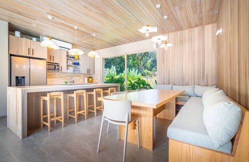 Ballena Villa | Waves as Your Companion: Beachfront Elegance