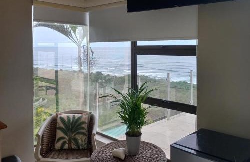 Trafalgar Apartment | Waves of Mercy