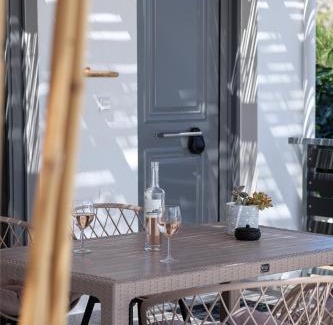 Skiros House | Waves Skyros