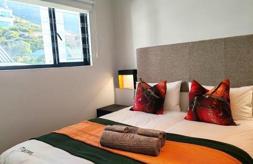 Redhill Apartment | Wavescape Chic Seaside Stay