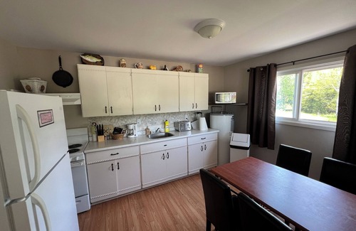 Algoma District Hotel | Wawa Northern Lights Motel & chalets