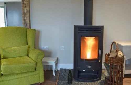 Gumley House | Waxwing Cottage