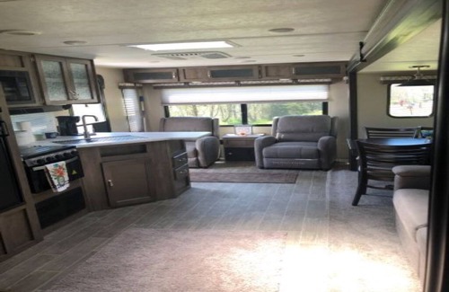 Gap Mills RV Rental | Way Up Acres and Lodging
