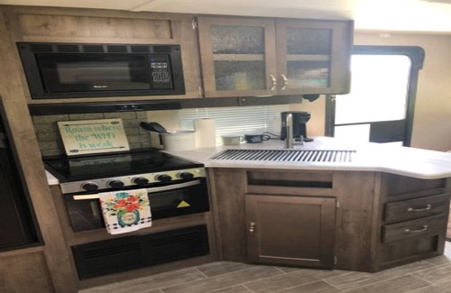 Gap Mills RV Rental | Way Up Acres and Lodging