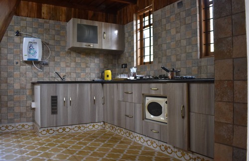 Mananthavady House | Wayanad Homestay in a serene location entire first floor of a Villa with privacy