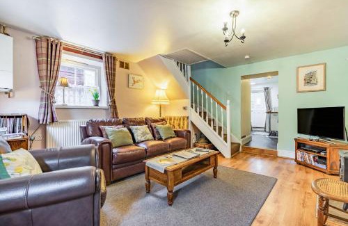 Staindrop House | Wayside Cottage