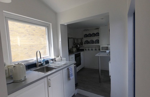 Clacton-on-Sea Cottage | Wayside Cottage Vacation Home