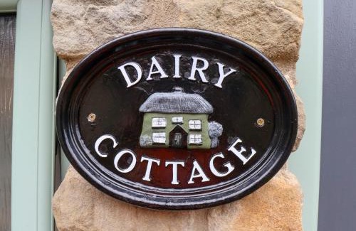 Scarborough House | Wayside Farm Dairy Cottage