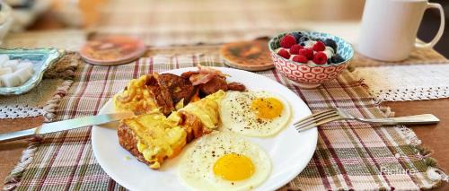 Ellicott City Bed & Breakfast | Wayside Inn Bed and Breakfast
