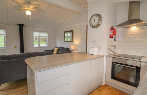 Craven Arms Cottage | Wayside Lodge