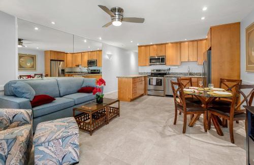 Kihei House | WBH D225 Aloha Ola - Ocean and Pool View