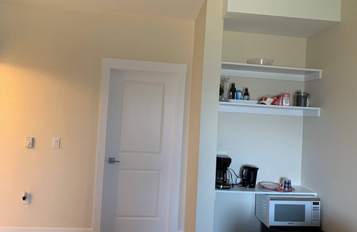 Halifax House | We extend a warm welcome and comfort