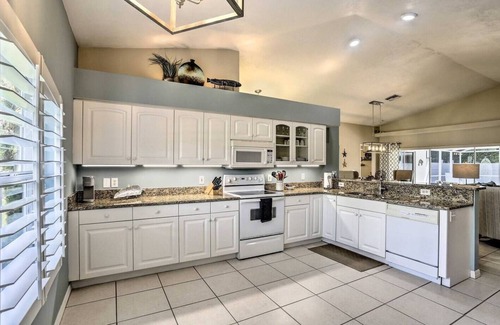 Centennial House | We Got You! Loaded home w/Heated Pool & Large Yard