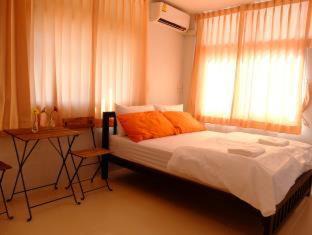 Don Muang House | We Inn