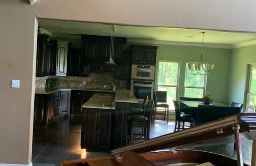 Center Ridge House | We invite you to experience The Alexandrite! Learn more at thealexandrite.us