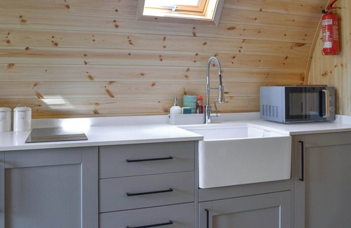 Filey Cottage | We love this family friendly pod with private hot tub.